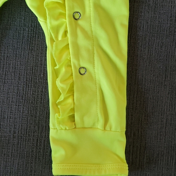 Posh Peanut NEON romper - Picture 2 of 4
